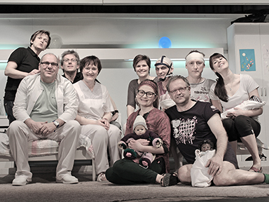 Die Truppe von "War das eine Wehe Liebling?" beim "s'Greuther Theater" Kirchhaslach