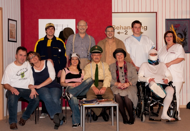 Spielertruppe der TGH bei "Wer hat schon Angst vor Dr. Wolf"