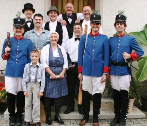 Gruppenbild historisches Theaterstück